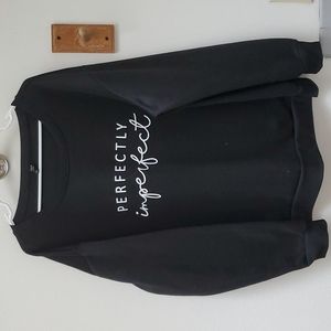 Black Scoopneck pullover "Perfectly Imperfect"